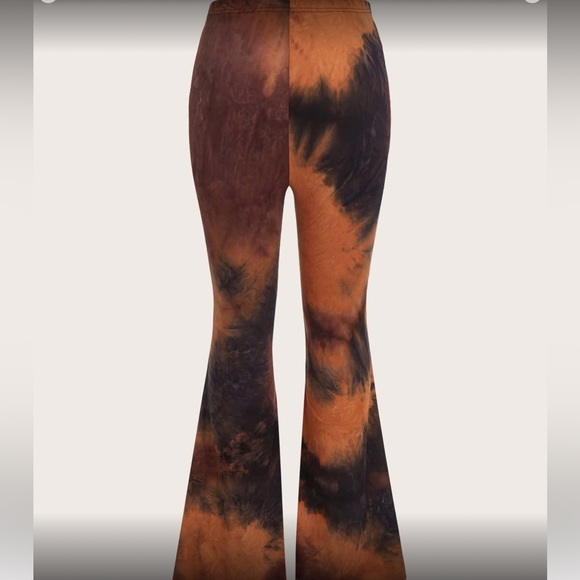 Cutout Pants - Picture 2 of 7